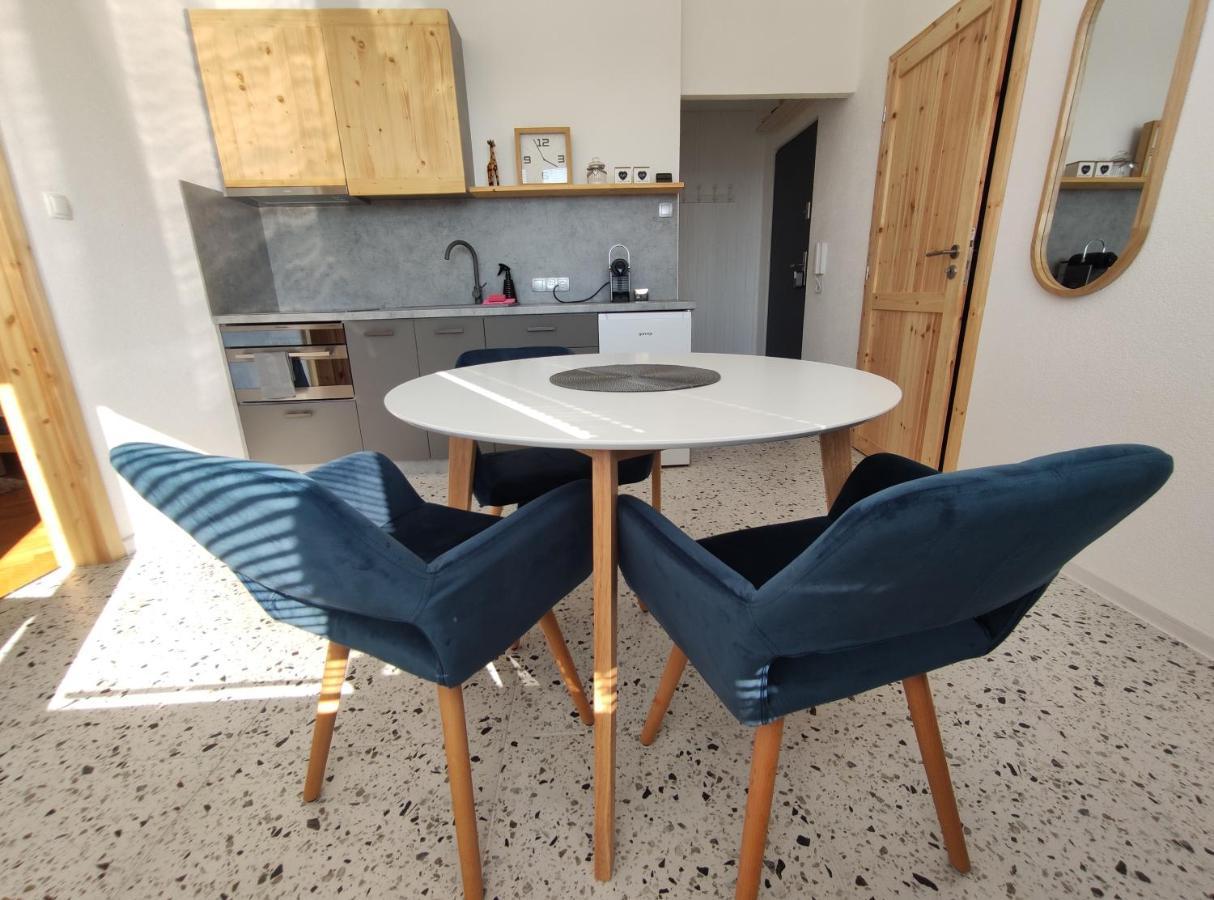 Sky Apartment Prievidza Extérieur photo